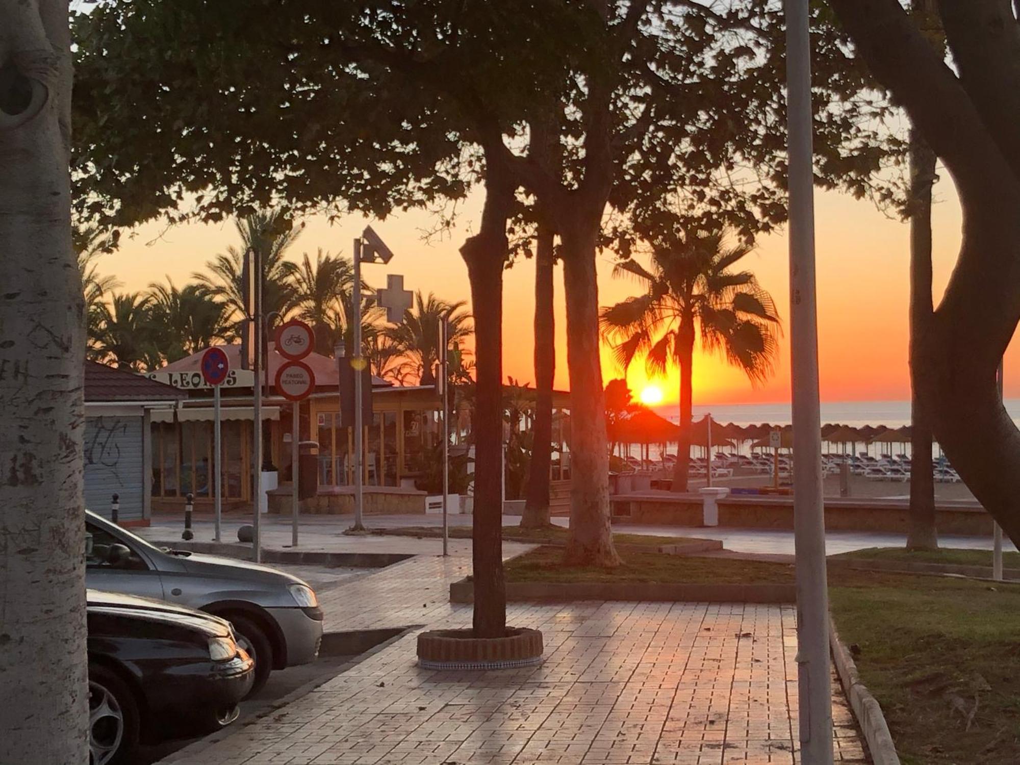 Malibu Beach Τορρεμολίνος Εξωτερικό φωτογραφία